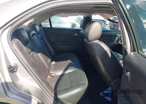 2008 Mercury Milan I4 Premier z USA, uszkodzony, nr VIN 3MEHM08Z78R643515